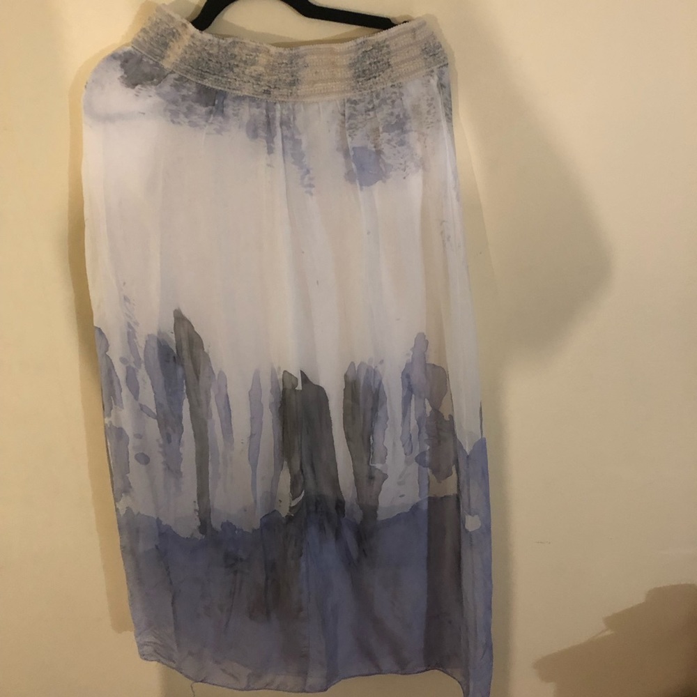 Casual silky skirt